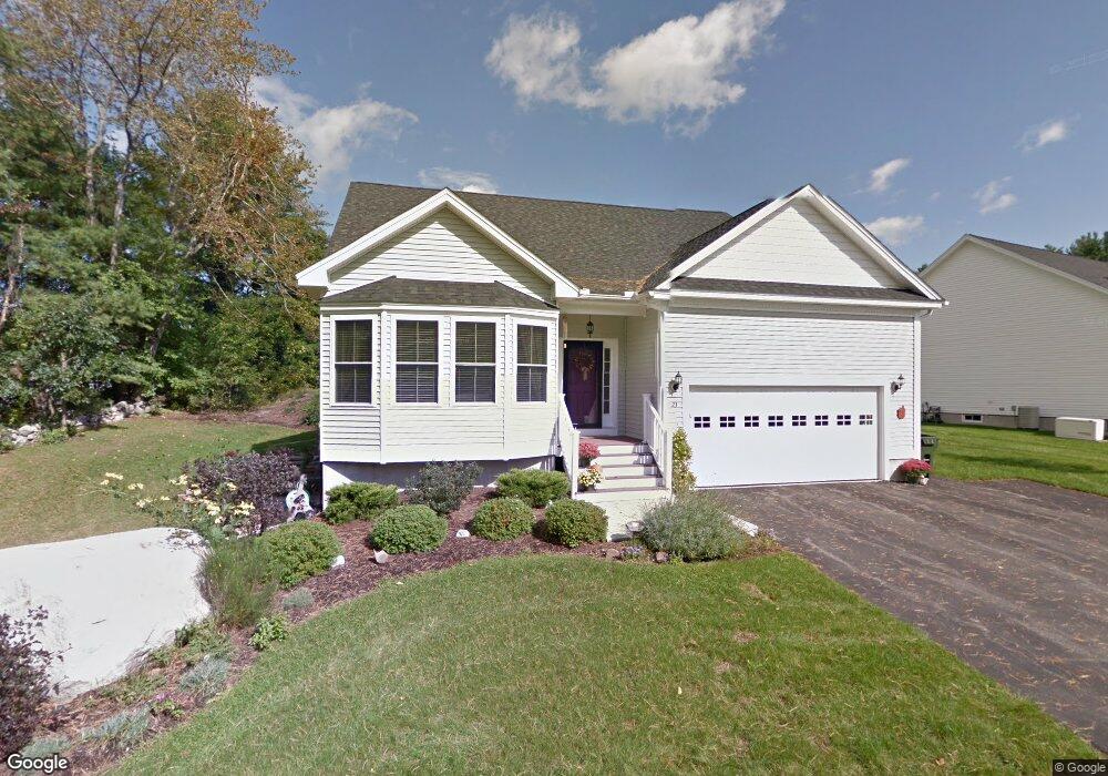 23 Sugar Plum Ln unit 23, Londonderry, NH 03053 - photo 1