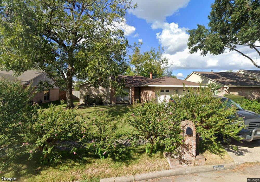 3354 Creek Grove Dr, Houston, TX 77066 - photo 1