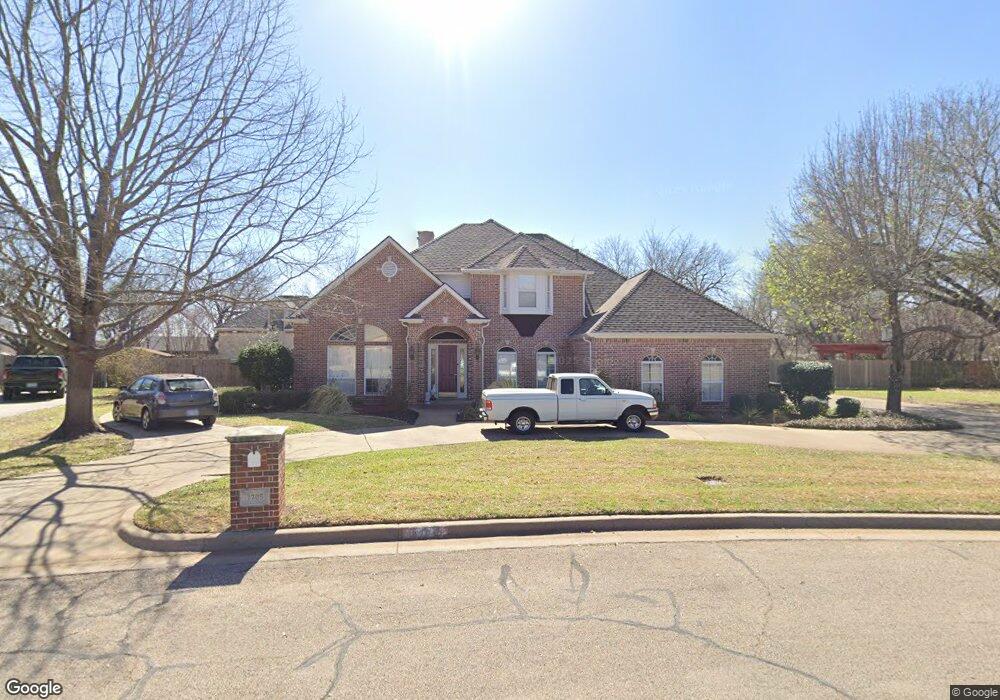 1205 Brook Ln, Cleburne, TX 76033 - photo 1