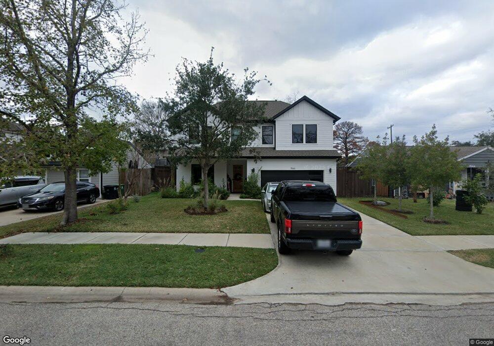 1566 Cheshire Ln, Houston, TX 77018 - photo 1