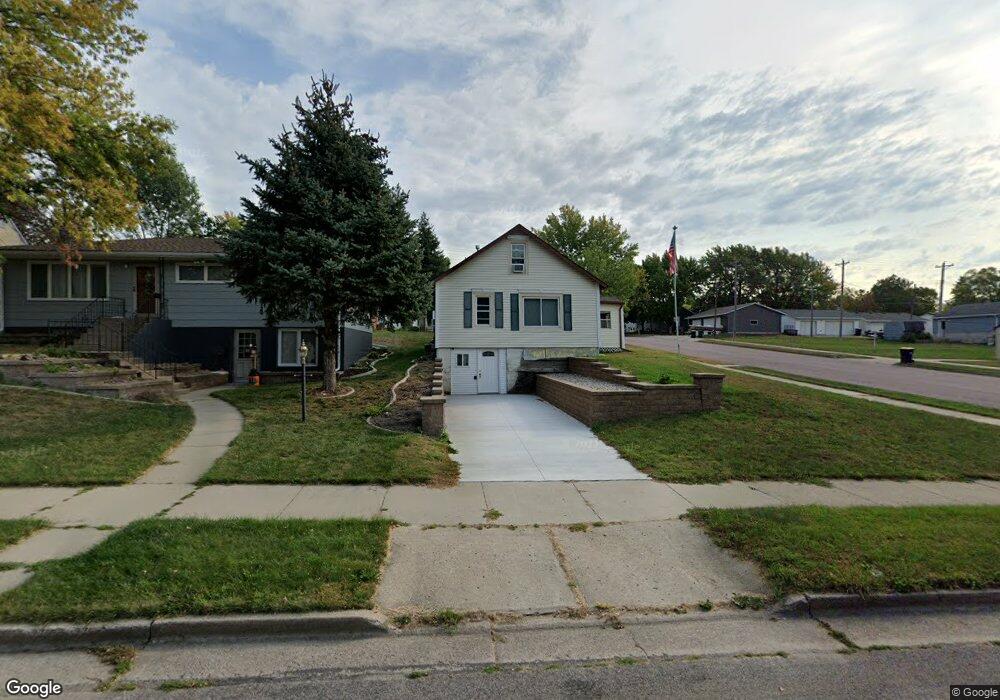 1025 S Franklin St, New Ulm, MN 56073 - photo 1