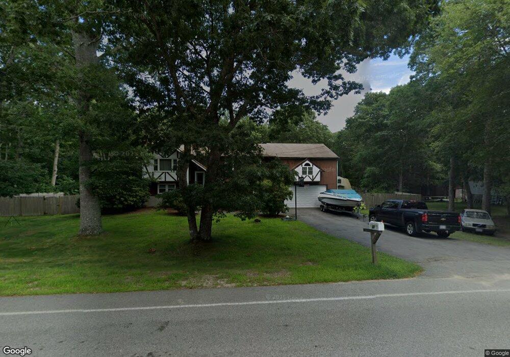 60 Cromesett Rd, Wareham, MA 02571 - photo 1