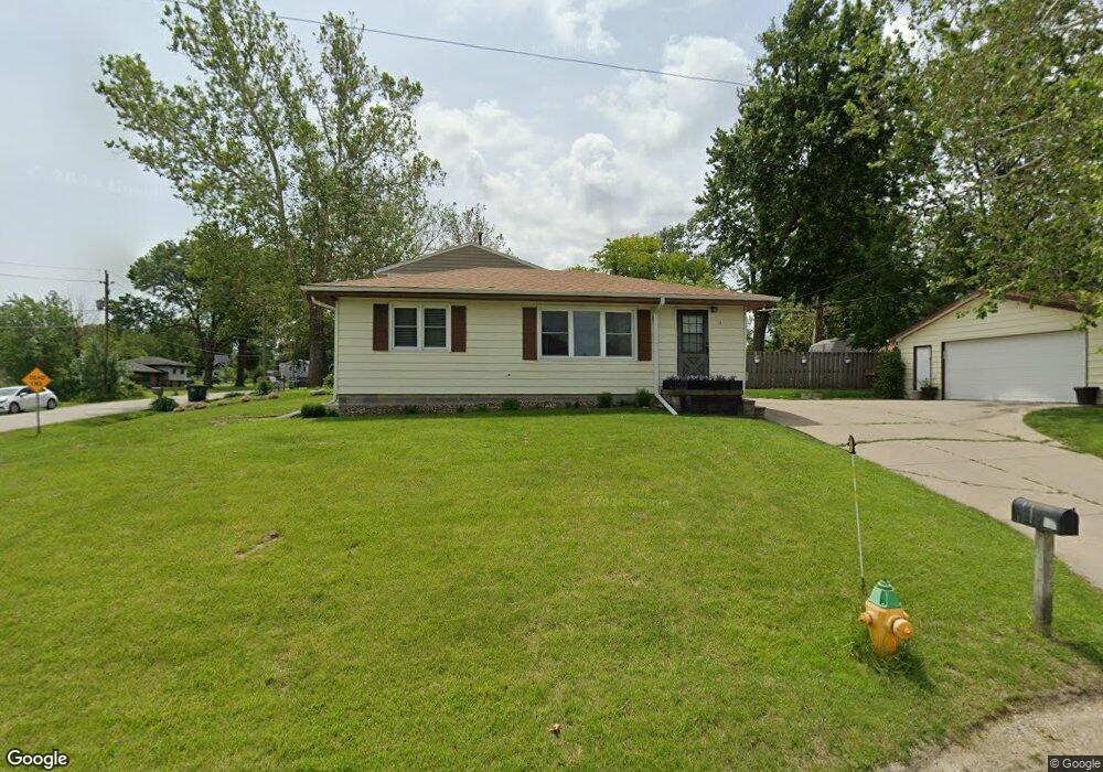 18 NW 43rd Ave, Des Moines, IA 50313 - photo 1