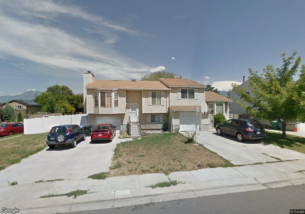 8753 Pinion Ln, West Jordan, UT 84088 - photo 1