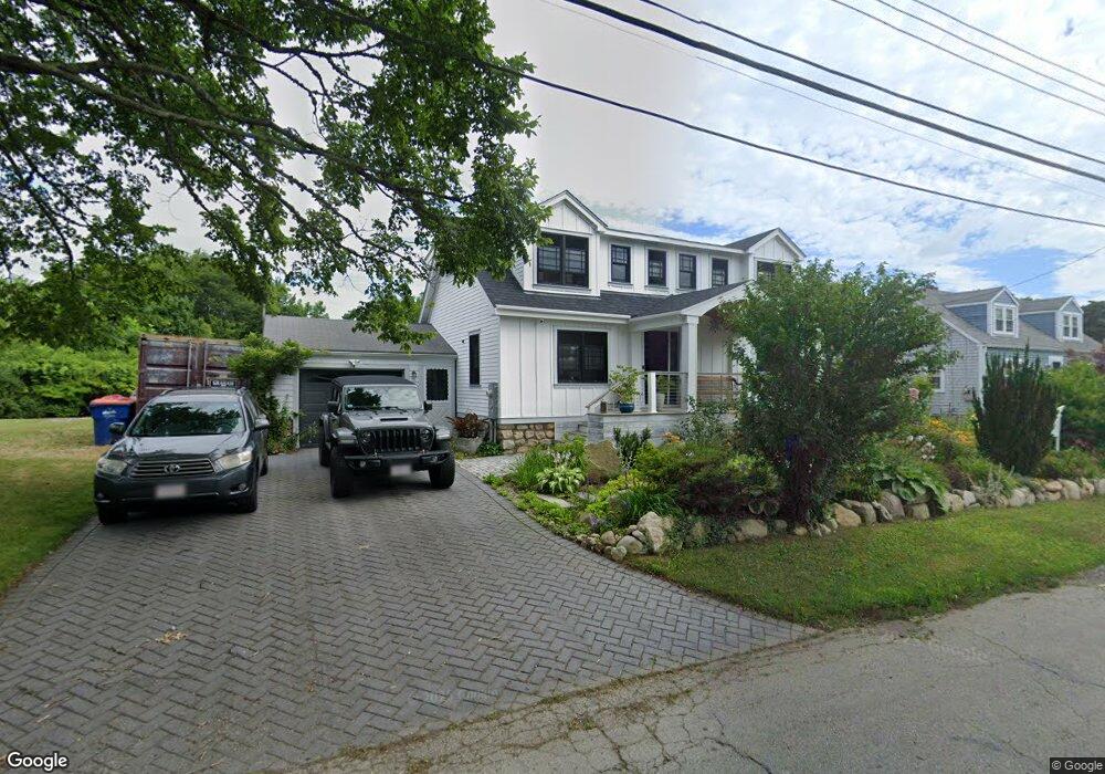 15 Hammond St, Mattapoisett, MA 02739 - photo 1