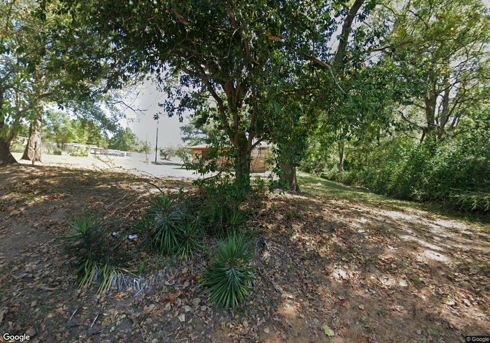 518 N Sanders St, Nacogdoches, TX 75964 - photo 1