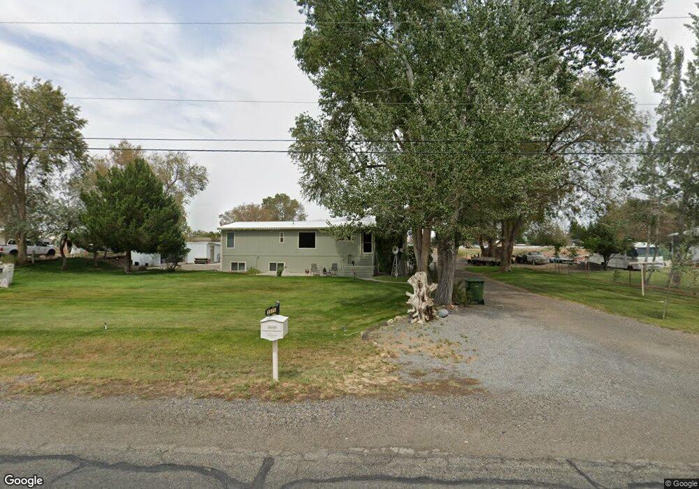 3075 Jupiter St, Winnemucca, NV 89445 - photo 1