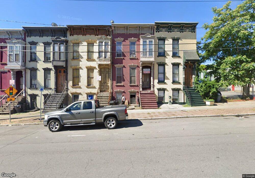 350 Clinton Ave, Albany, NY 12206 - photo 1