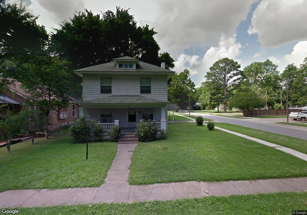 302 W 7th St, Stuttgart, AR 72160 - photo 1