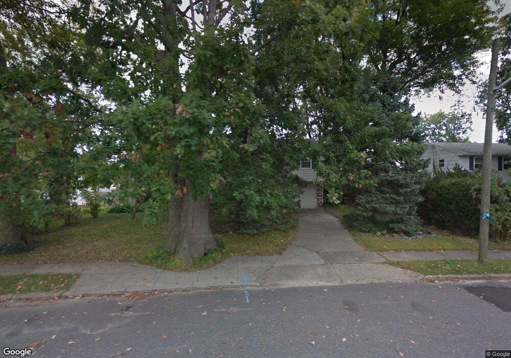 202 Wykagyl Rd, Stratford, NJ 08084 - photo 1