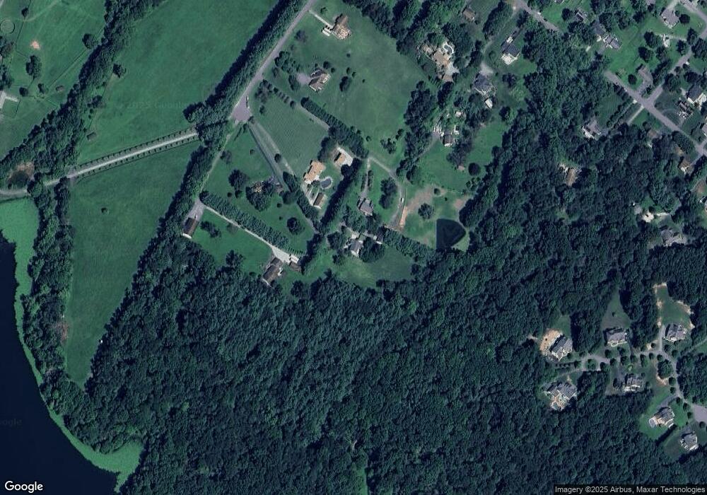 6119 Emerald Ln, Sykesville, MD 21784 - photo 1