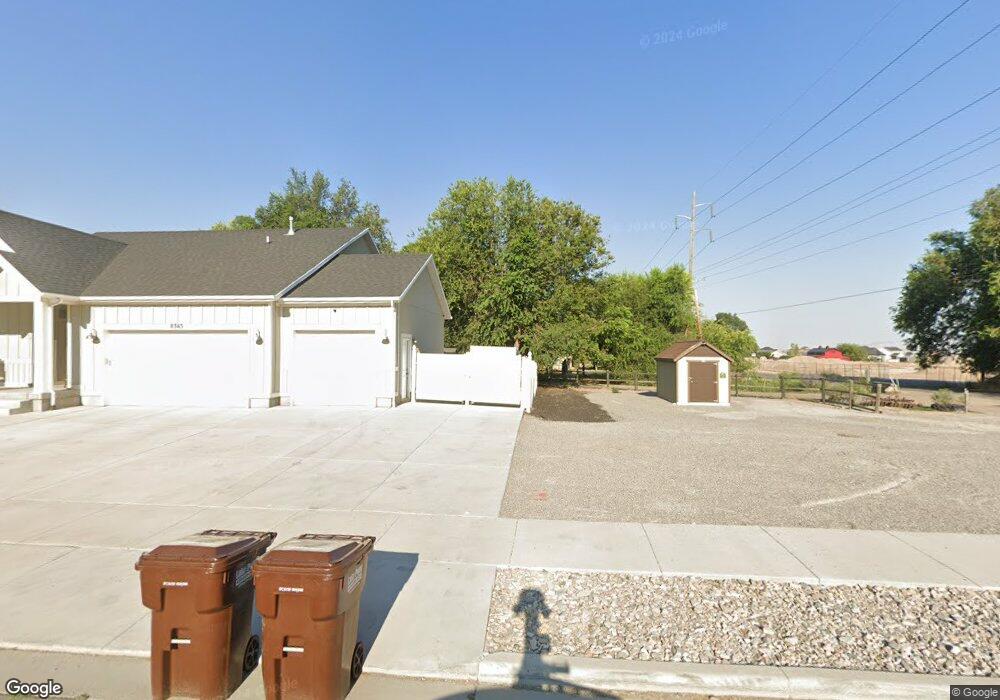 8345 N Cobblerock Rd, Lake Point, UT 84074 - photo 1