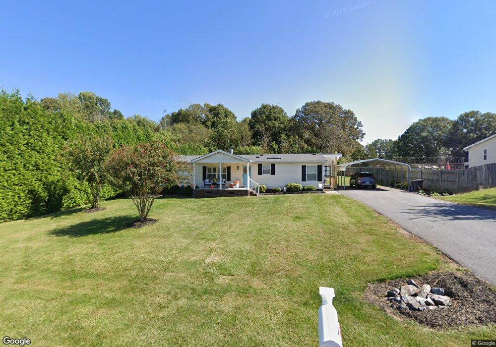 146 Eastgate Dr, Statesville, NC 28625 - photo 1