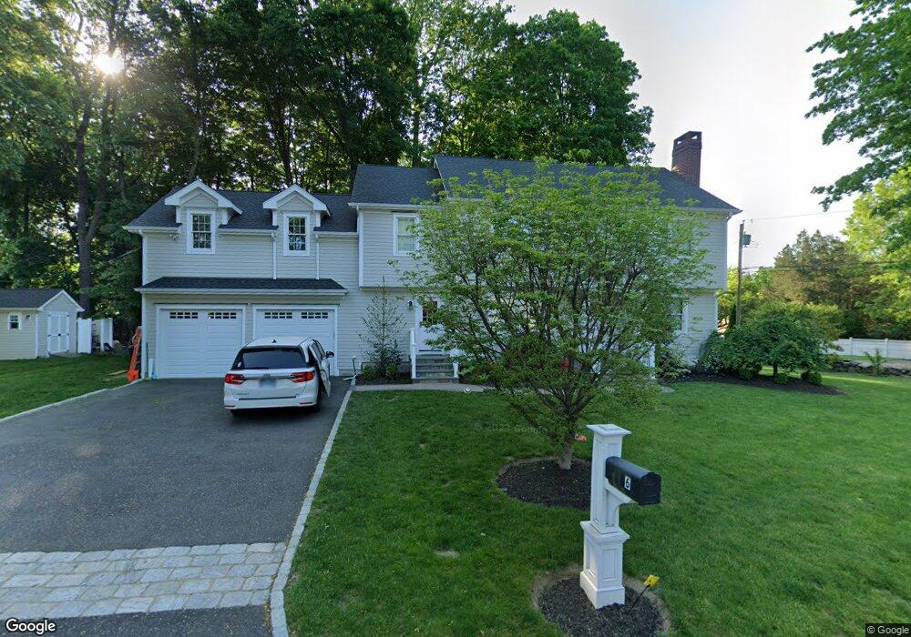 6 Deerfield Dr, Trumbull, CT 06611 - photo 1