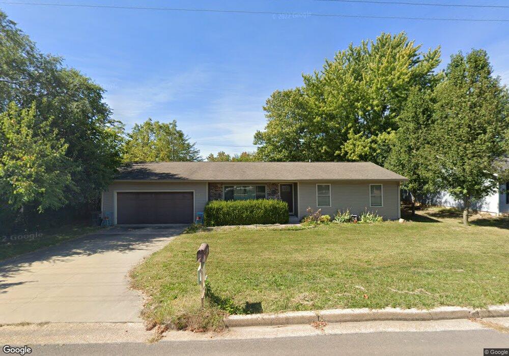 1403 McCutchen Rd, Rolla, MO 65401 - photo 1