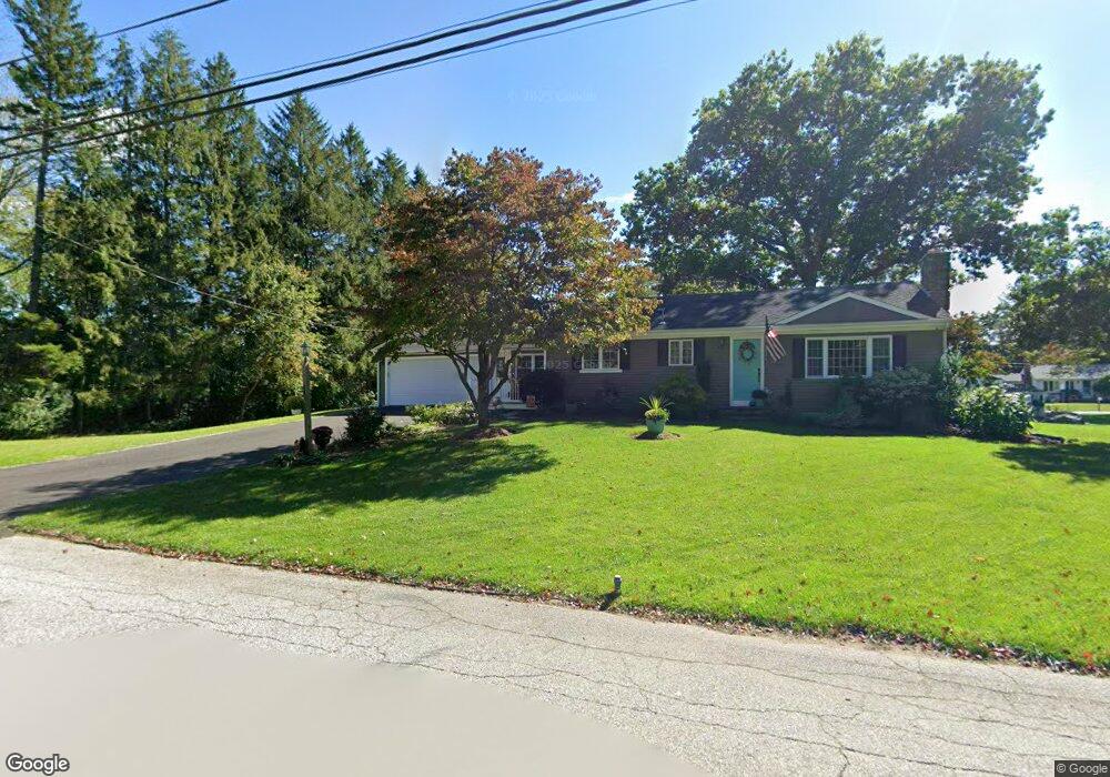 10 Womantam Ln, Cumberland, RI 02864 - photo 1