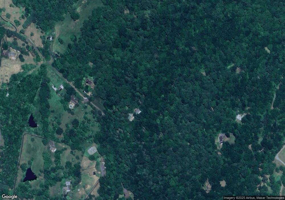 5224 Pond Mountain Rd, Broad Run, VA 20137 - photo 1