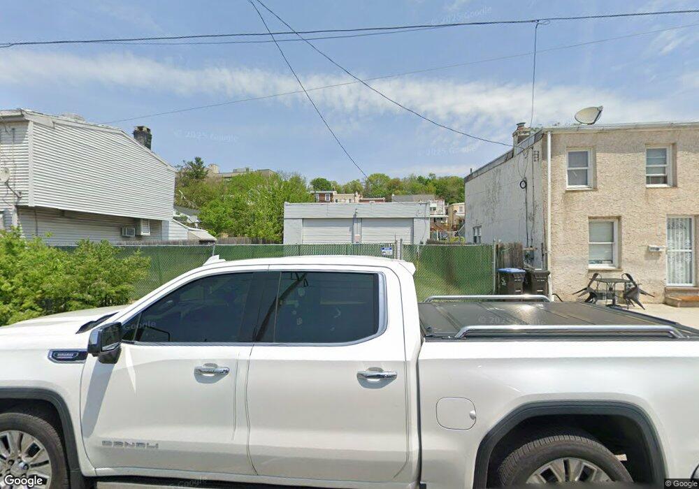 553 E Lafayette St, Norristown, PA 19401 - photo 1