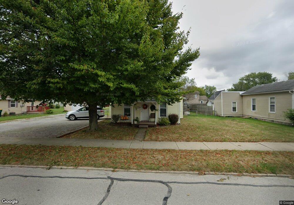 411 N Center St, Plainfield, IN 46168 - photo 1