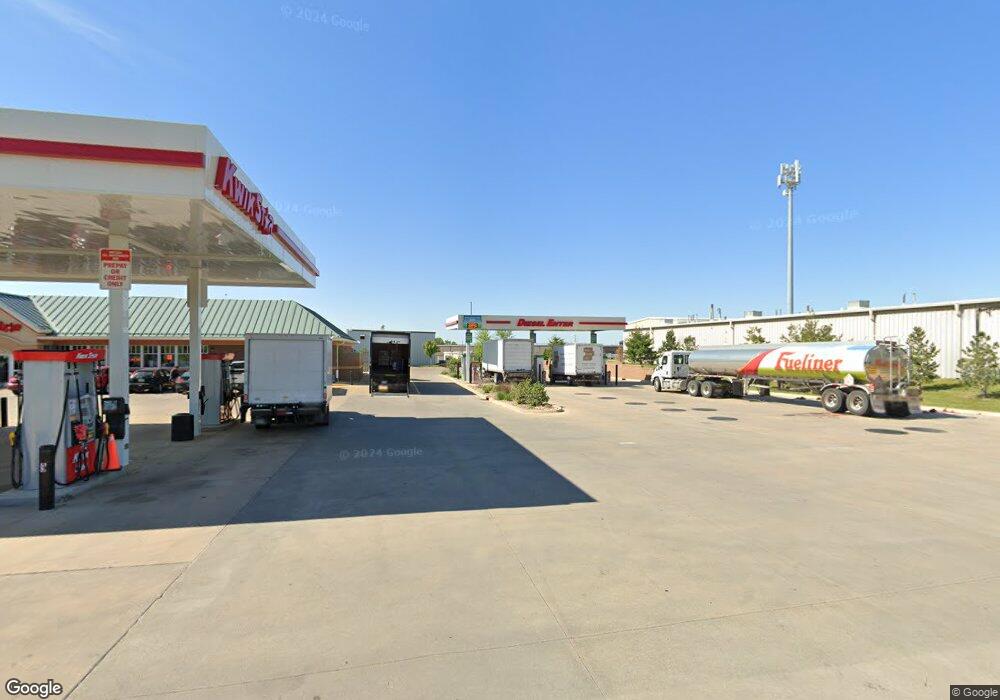 251 33rd Ave SW, Cedar Rapids, IA 52404 - photo 1