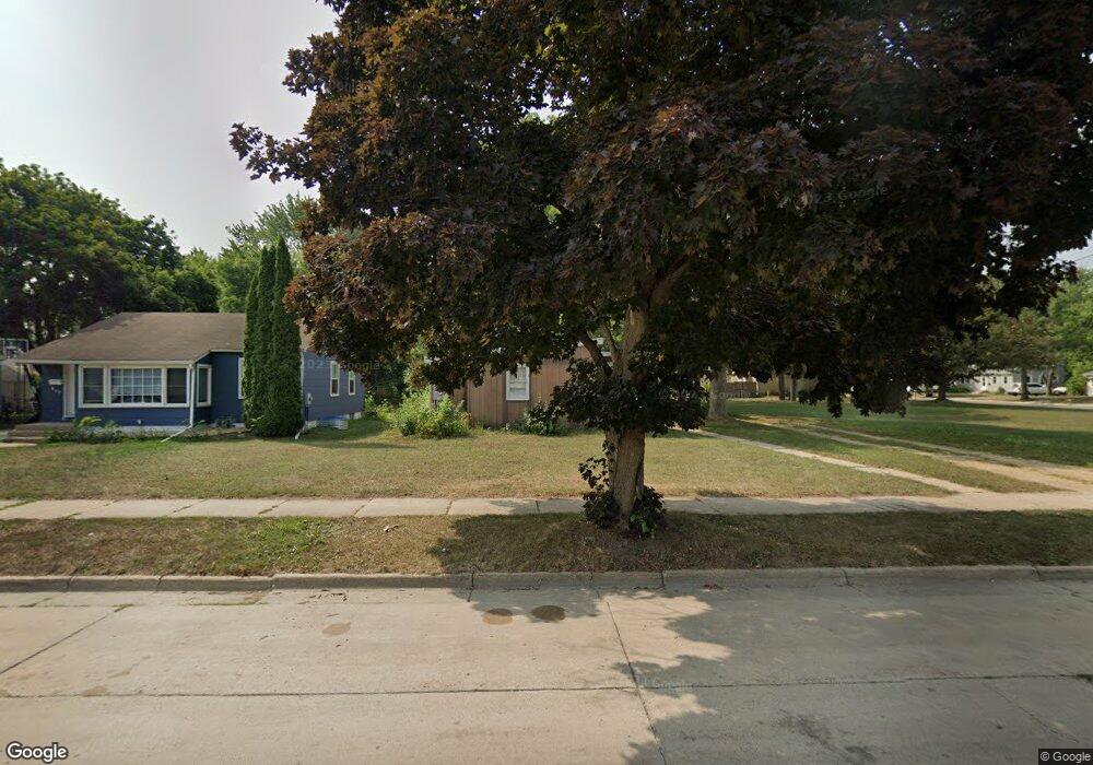 802 13th Ave SE, Austin, MN 55912 - photo 1