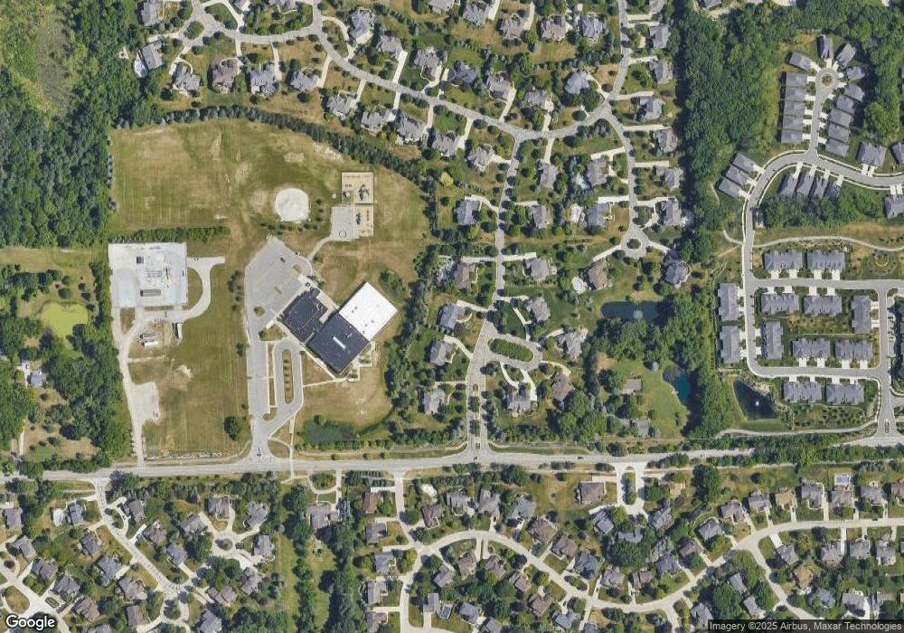 5910 Kings Pointe Dr, Rochester, MI 48306 - photo 1