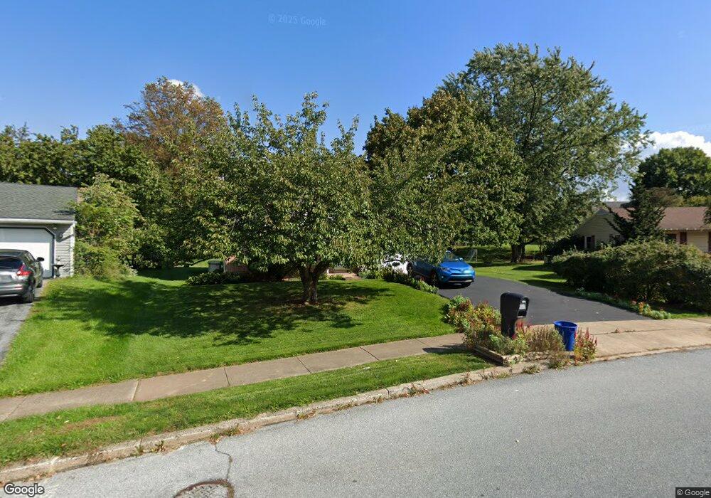 4667 Pheasant Run N, Reading, PA 19606 - photo 1