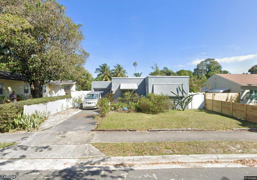 525 40th St, West Palm Beach, FL 33407 - photo 1