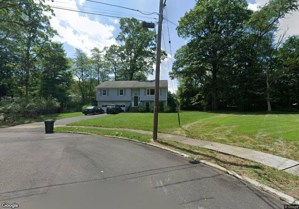 15 Elm Ct, Waldwick, NJ 07463 - photo 1