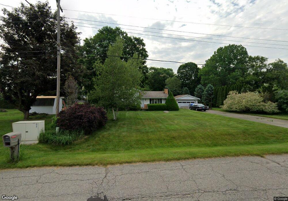 4200 Sandpiper Dr, Flint, MI 48506 - photo 1