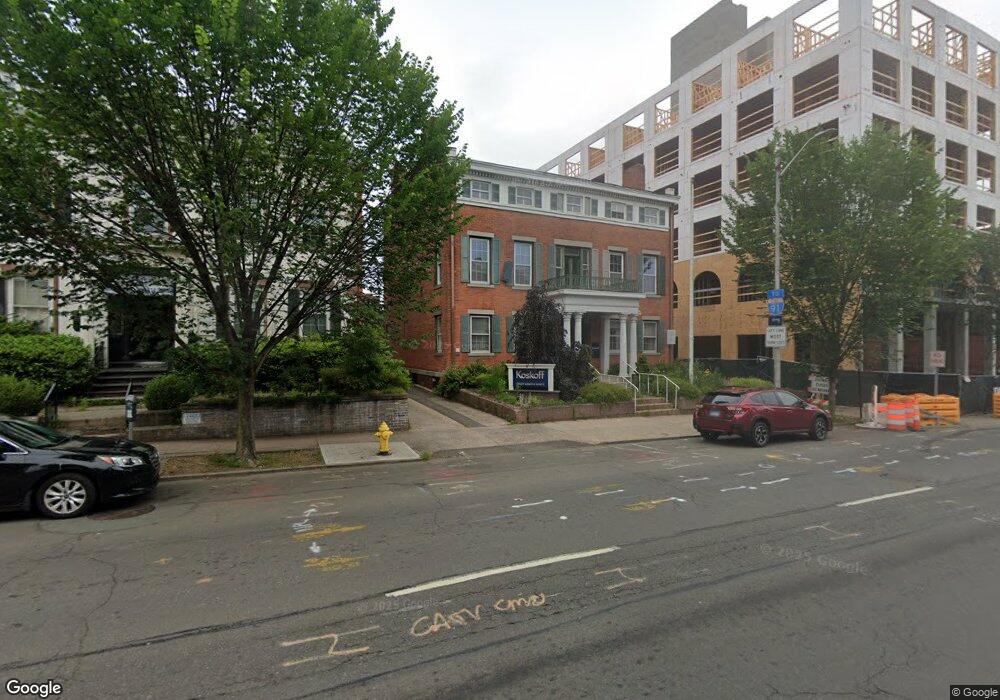 27 Elm St unit 3rd Fl, New Haven, CT 06510 - photo 1