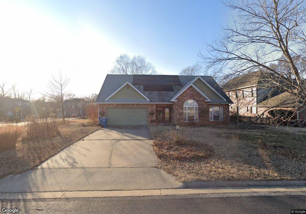 207 NW O St, Bentonville, AR 72712 - photo 1