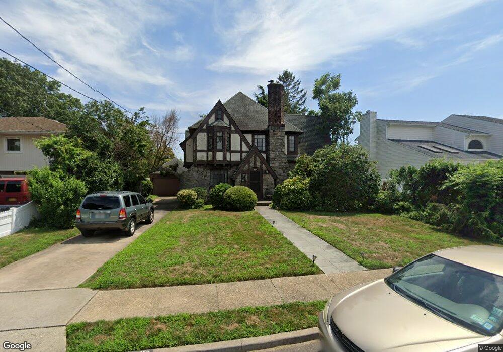 2052 Cornell Place, Merrick, NY 11566 - photo 1