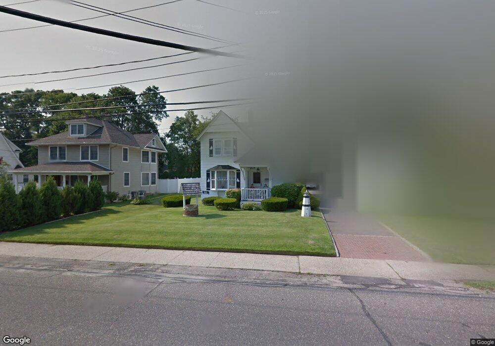 19 Brook St, Sayville, NY 11782 - photo 1