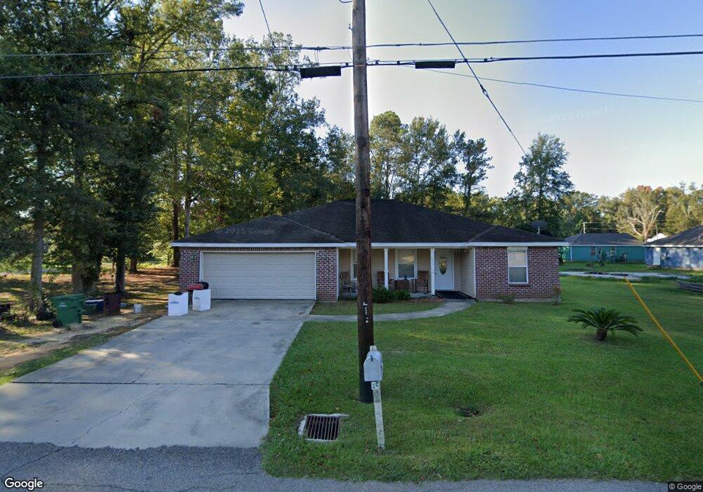 611 Weems St, Picayune, MS 39466 - photo 1