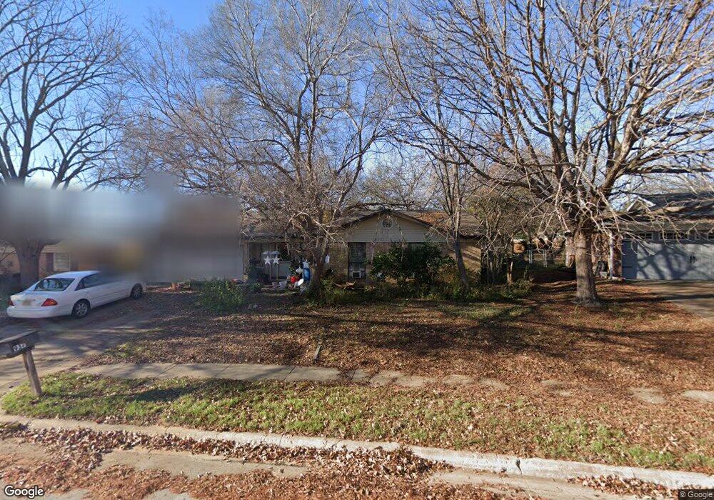 937 Chattanooga Dr, Bedford, TX 76022 - photo 1