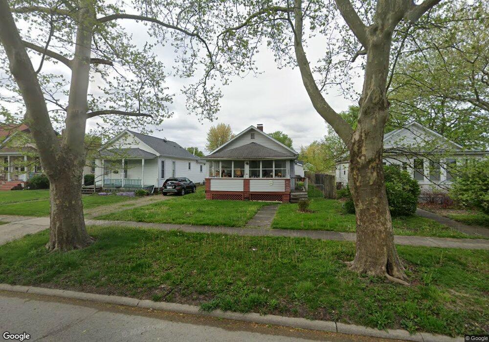 1005 Broadway St, Lincoln, IL 62656 - photo 1
