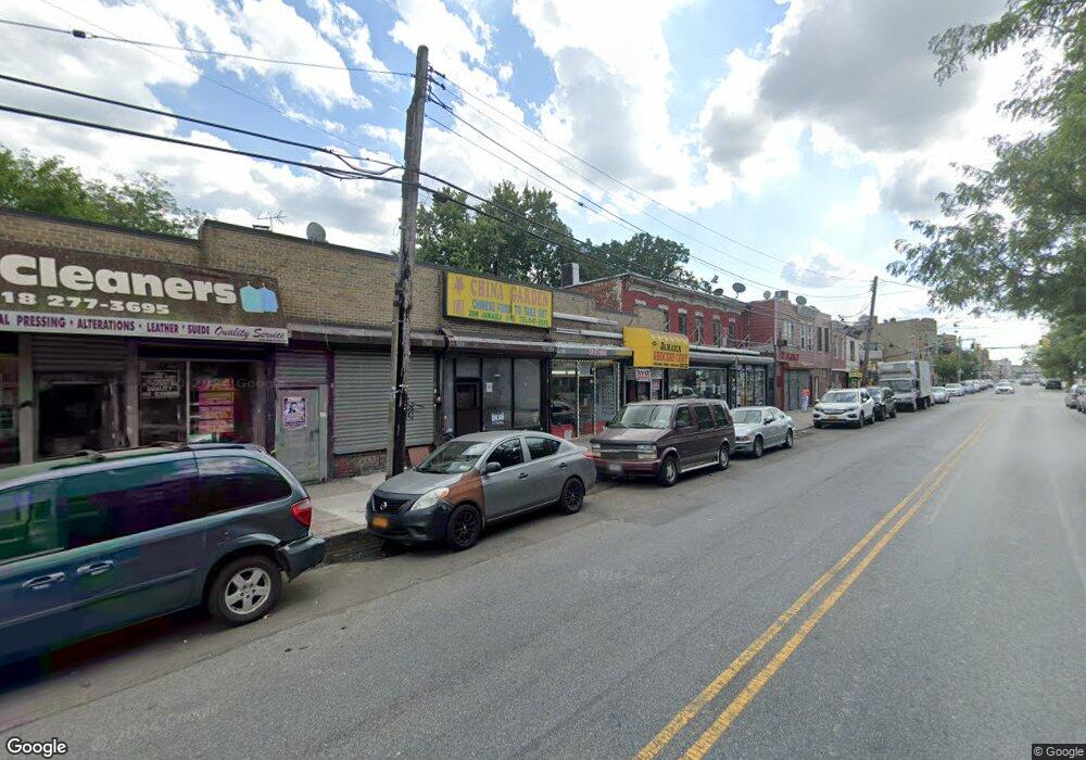 74 206 Ave, Jamaica, NY 11693 - photo 1