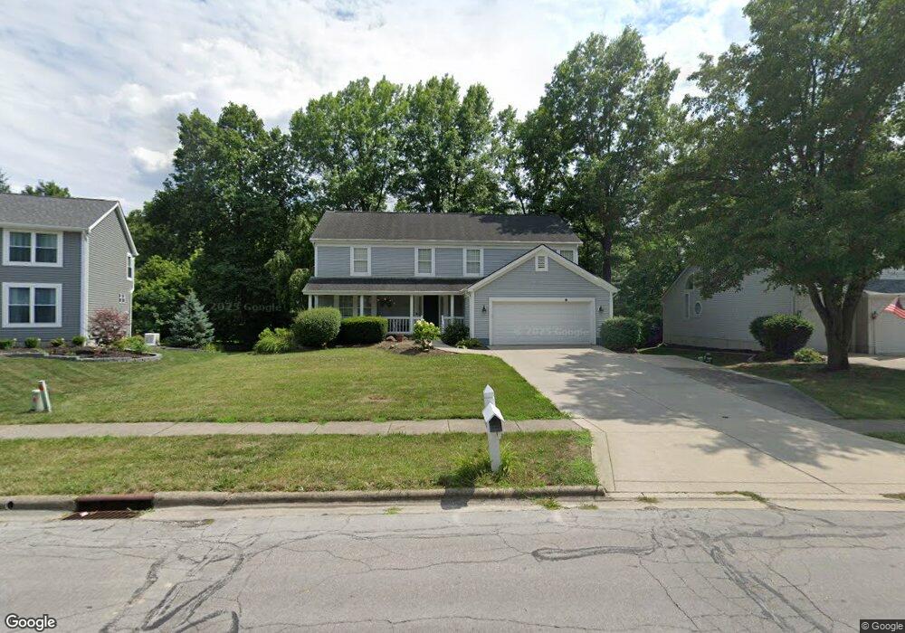 618 Ridenour Rd, Columbus, OH 43230 - photo 1