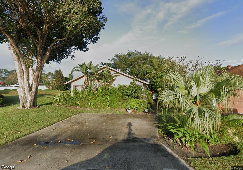 5449 Mendoza St unit 82A, West Palm Beach, FL 33415 - photo 1