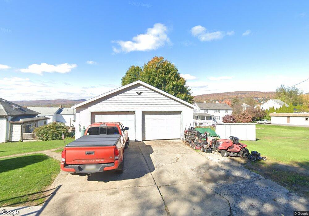 220 E Jefferson St, Olyphant, PA 18447 - photo 1