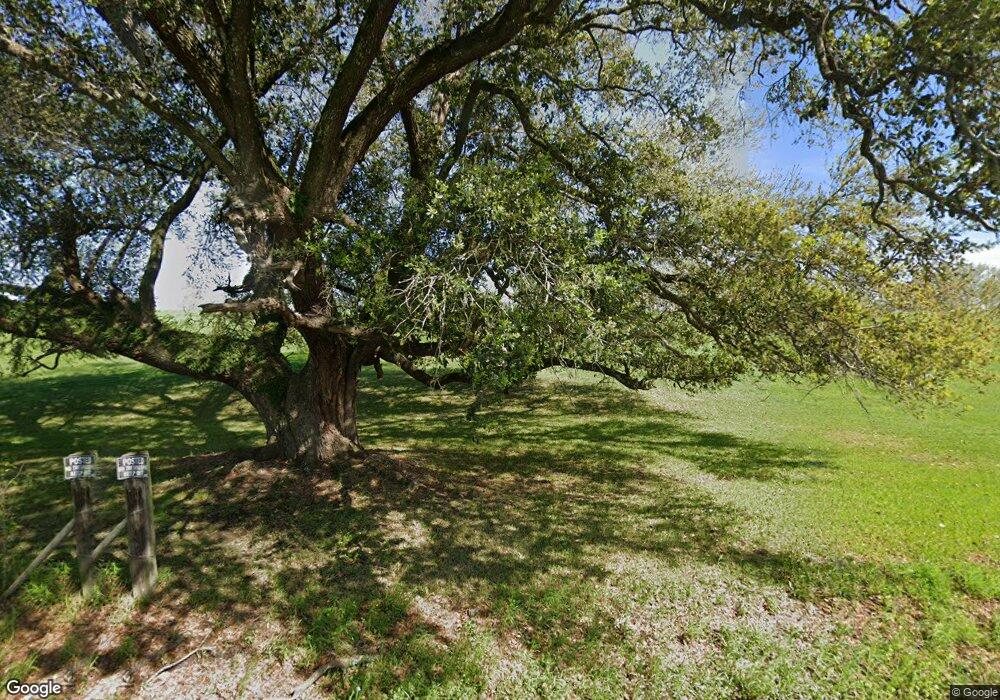 7616 S River Rd, Addis, LA 70710 - photo 1