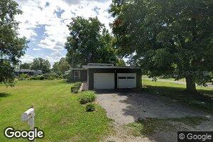 107 W South St, Avon, IL 61415