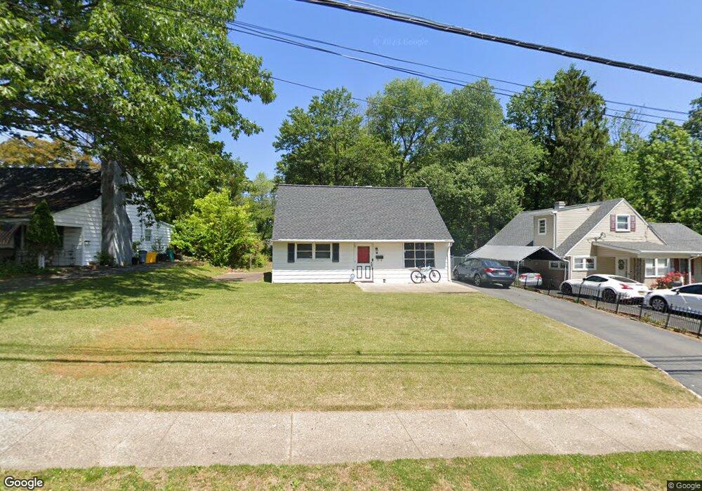 19 Glen Clair Dr, Ewing, NJ 08618 - photo 1