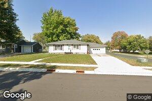 221 E Farmer St, Spring Valley, MN 55975
