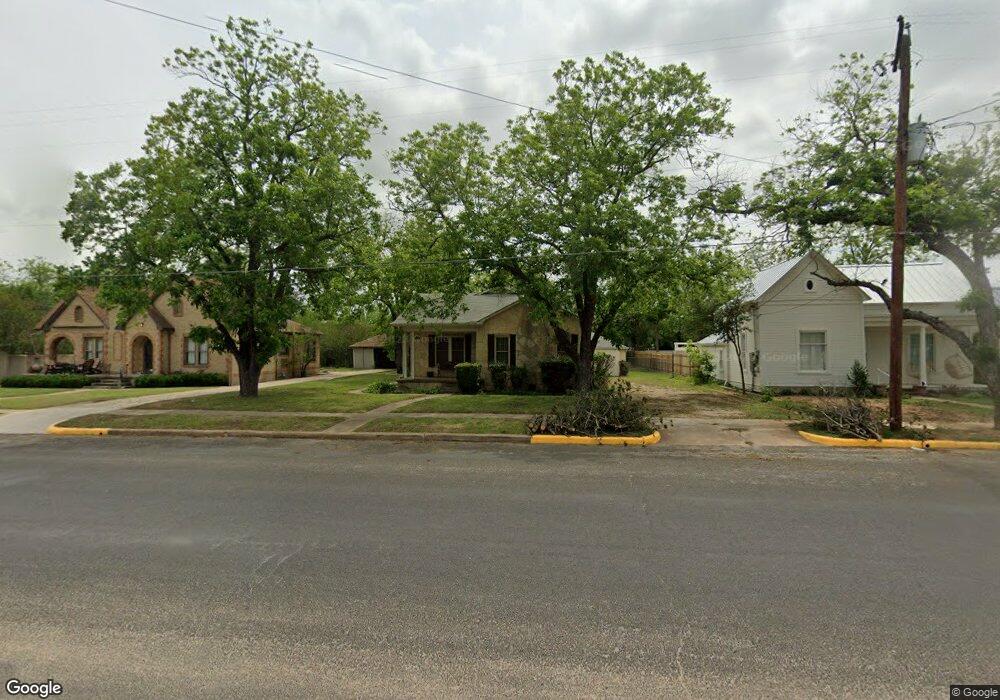 311 W Austin St, Fredericksburg, TX 78624 - photo 1