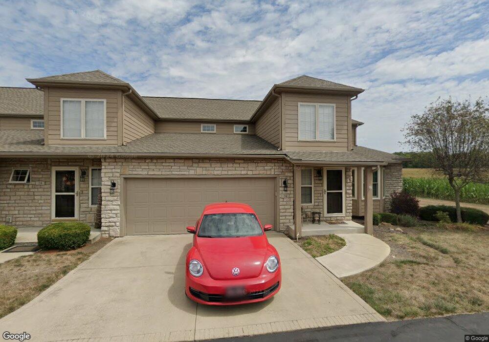 26 Claire Ct unit 26, Circleville, OH 43113 - photo 1