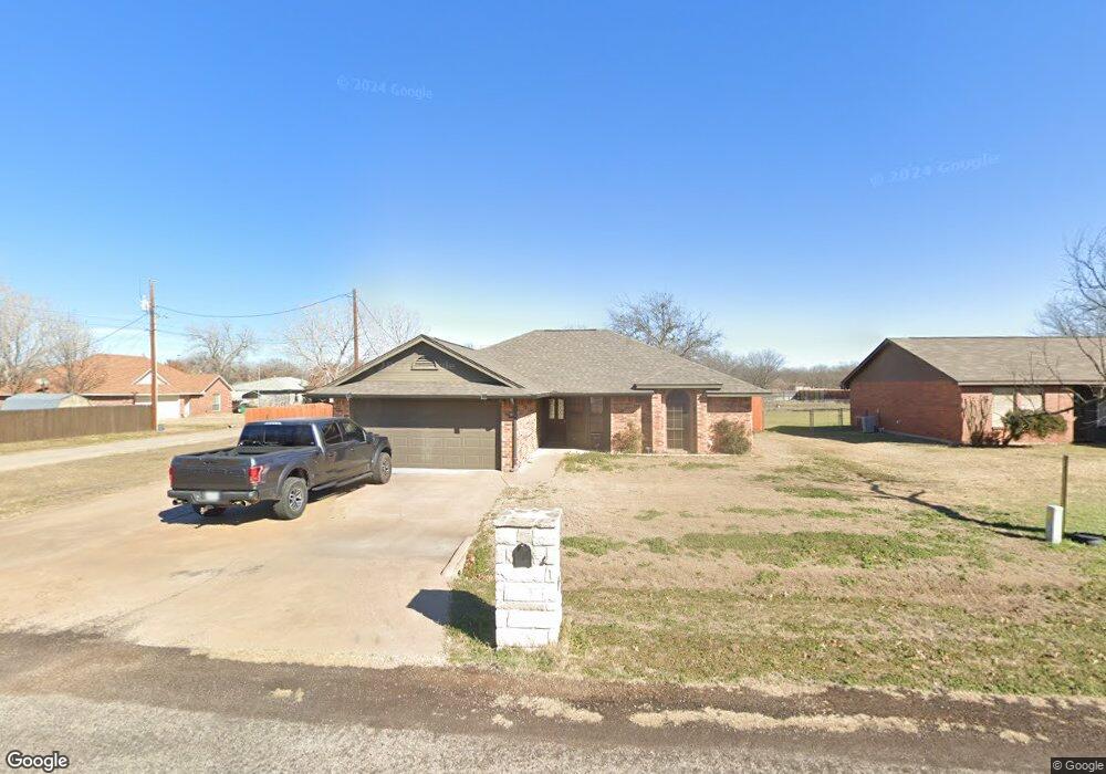 807 Shady Grove Dr, Granbury, TX 76049 - photo 1