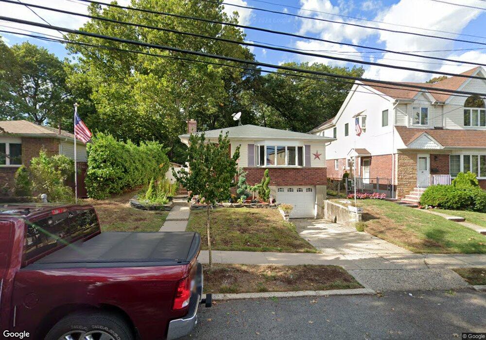 69 Leslie Ave, Staten Island, NY 10305 - photo 1