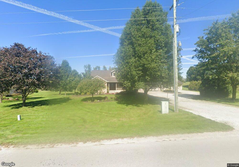 11113 Glynwood Rd, Wapakoneta, OH 45895 - photo 1